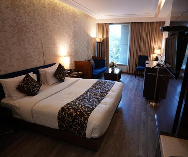 The Galgotias Hotel Gurugram Gurgaon Dış mekan fotoğraf
